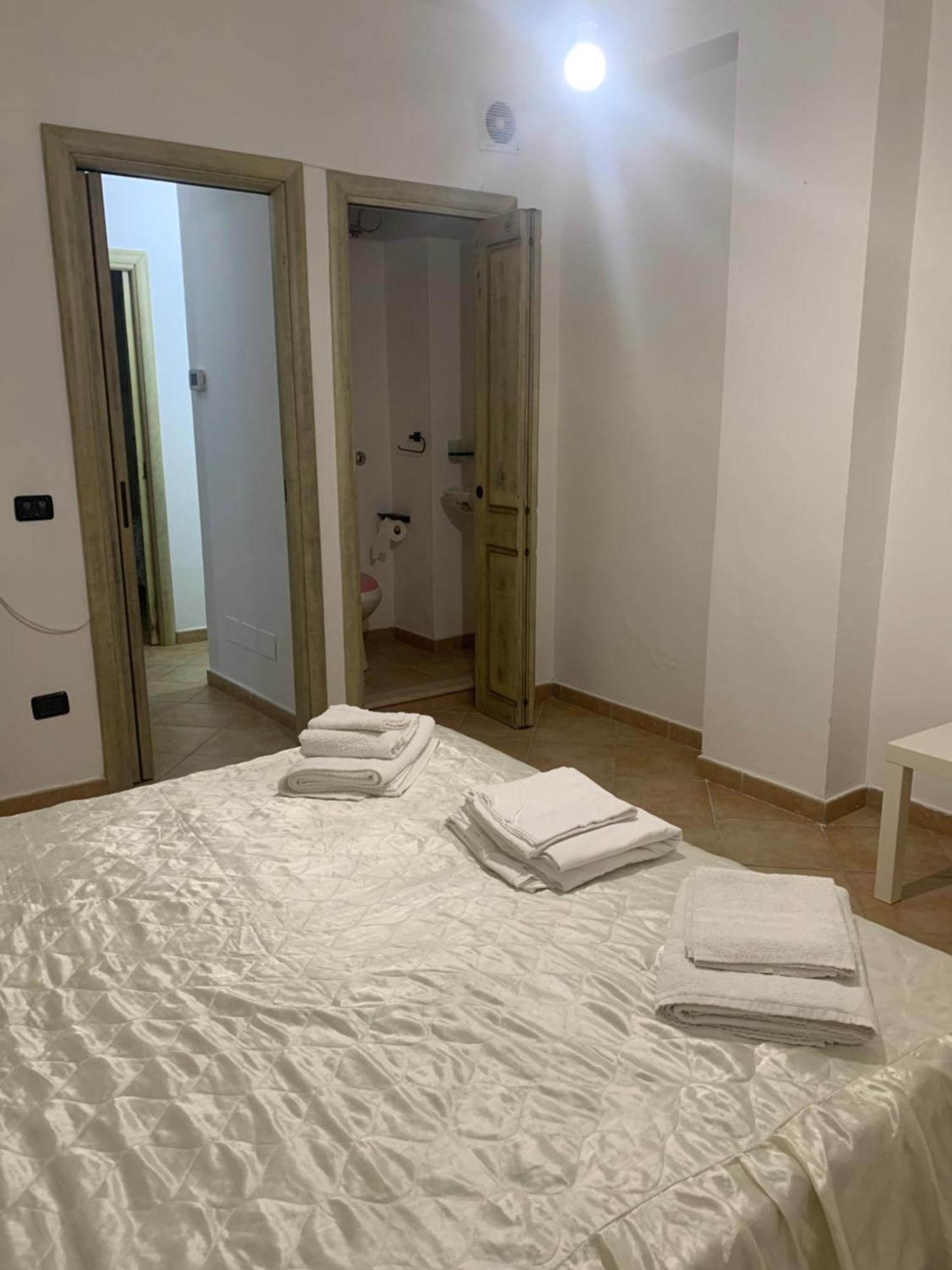 La Casetta Di Ciccio ซานเลโอเน ภายนอก รูปภาพ